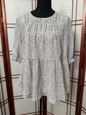 MELLODAY Blue & Cream Floral Peasant Top